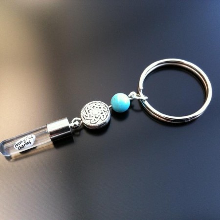 Rice Charm key ring - turquoise - celtic